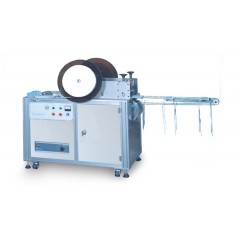 Flat mask strapping machine